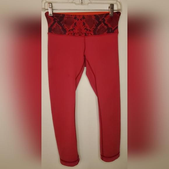 lululemon athletica Pants - Lululemon -size 4 -Reversible Leggings Vibrant Pink-Red/ Orange Full-Length